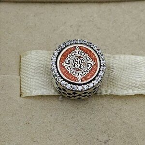 🔥🔥Pandora Club 33 Walt Disney World Bead Charm